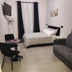 Private Bathroom King Room